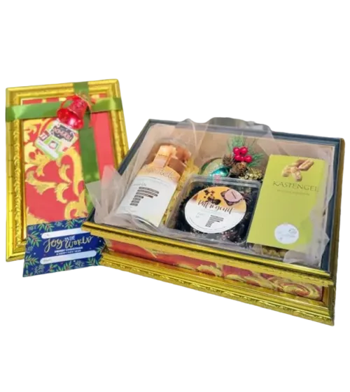 pavitra-parcel-snack-natal-dari-athaya-yang-terdiri-dari-kastangel-putri-genit-papoteto-box-exclusive-dan-ornamen-natal