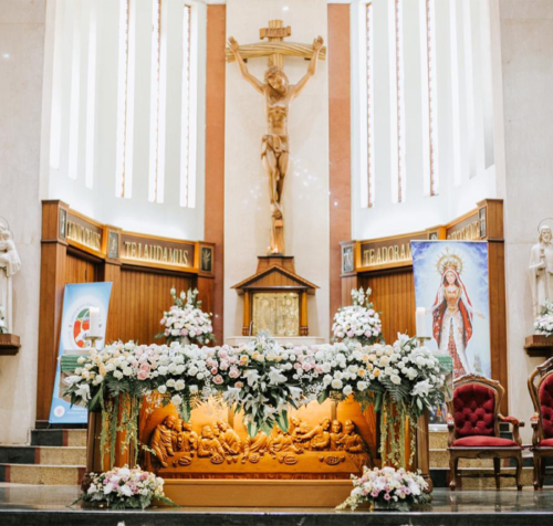 dream-dekorasi-altar-gereja-yang-dapat-dipesan-secara-online-di-athaya-dengan-pelayanan-24-jam