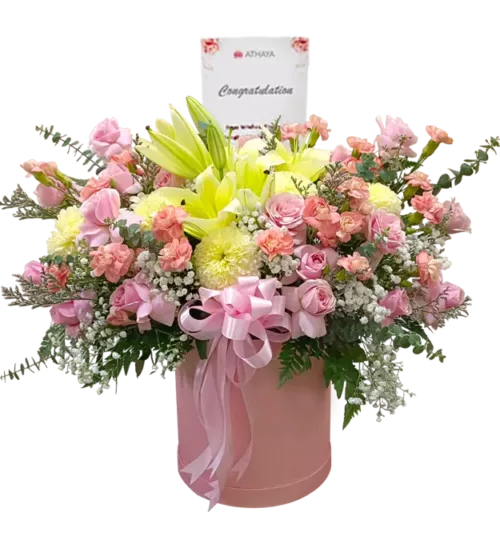 loretta-bunga-bloom-box-dari-athaya-dengan-rangkaian-bunga-mawar-gompy-carnation-lily-caspea-baby-breath