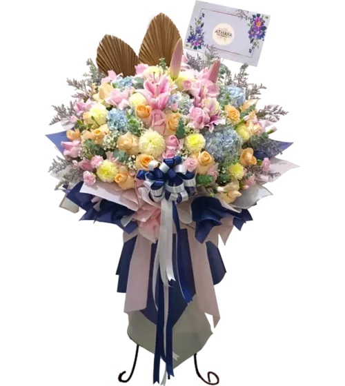 tiara-standing-flower-dari-athaya-dengan-rangkaian-hortensia-mawar-gompy-casablanca-carnation-caspea-baby-breath